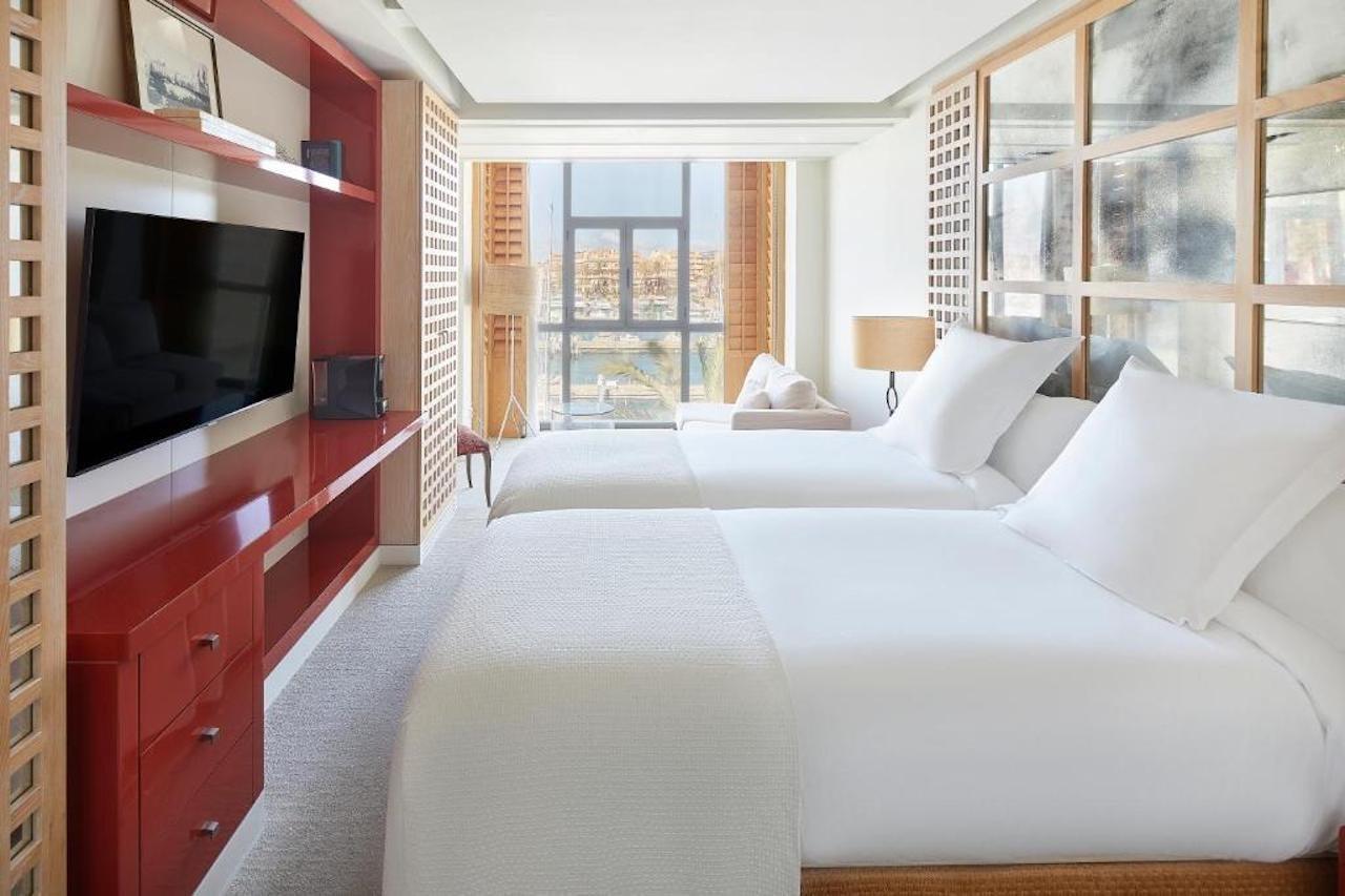 Hotel Mim Sotogrande Club Maritimo Extérieur photo