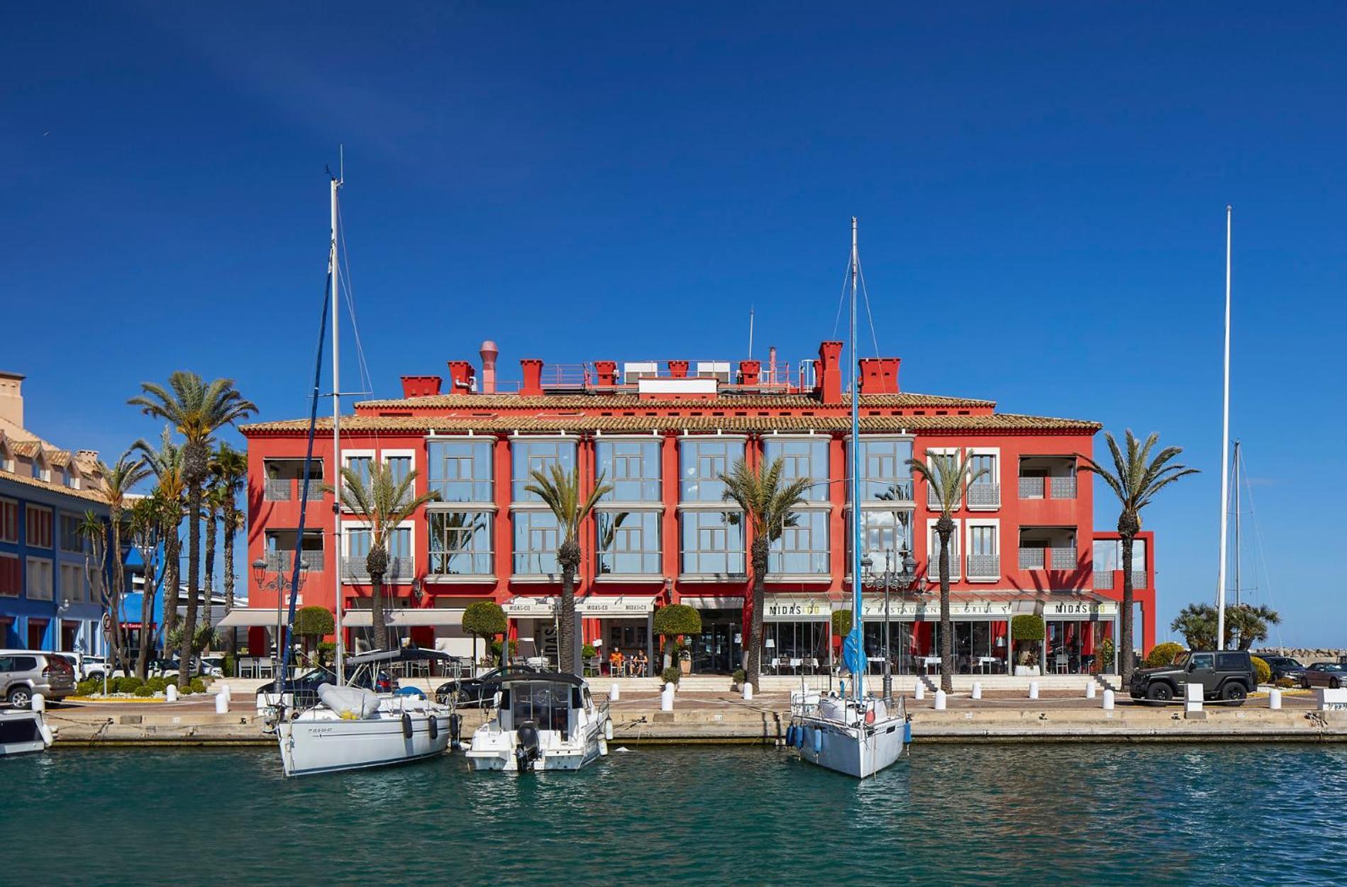 Hotel Mim Sotogrande Club Maritimo Extérieur photo