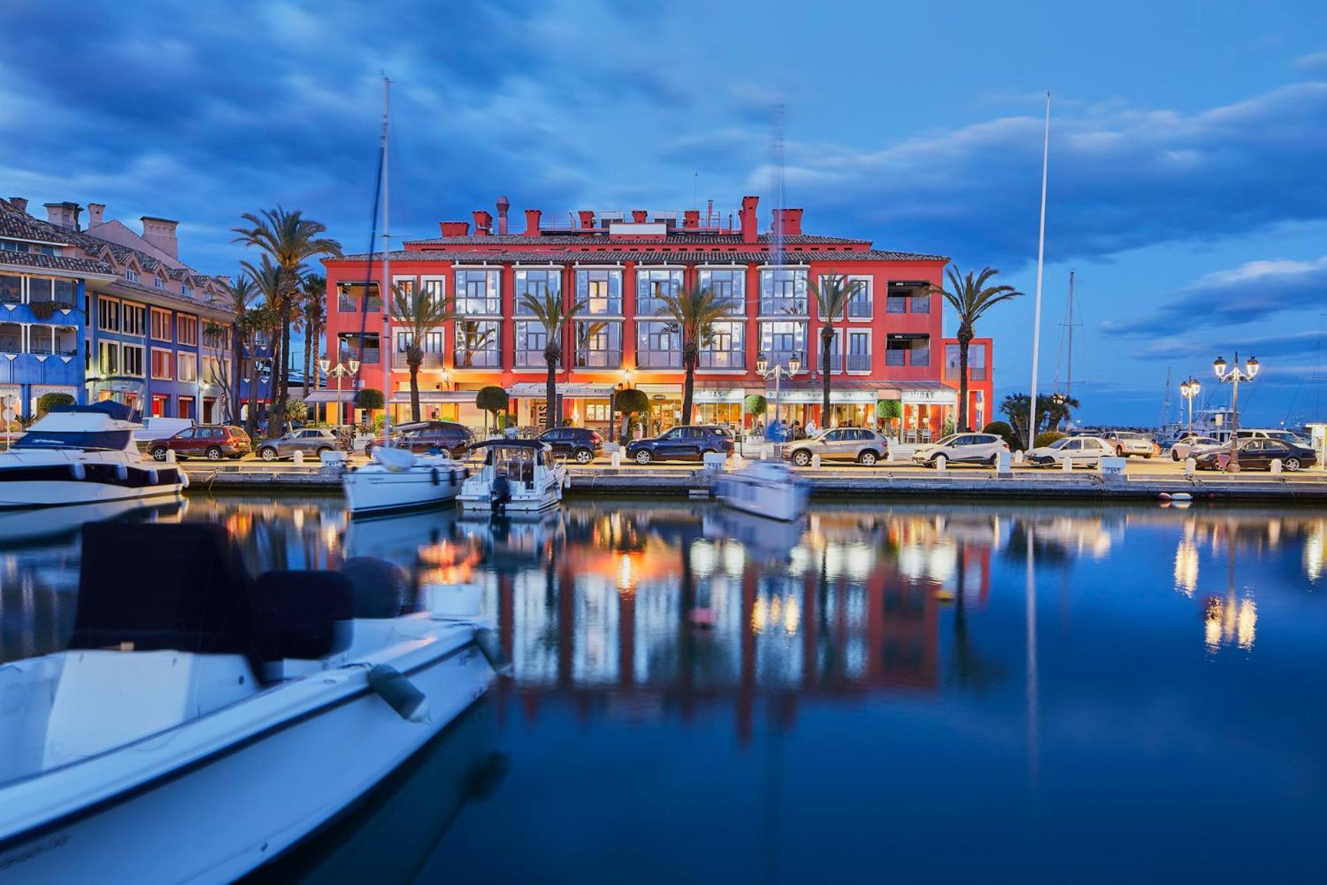 Hotel Mim Sotogrande Club Maritimo Extérieur photo