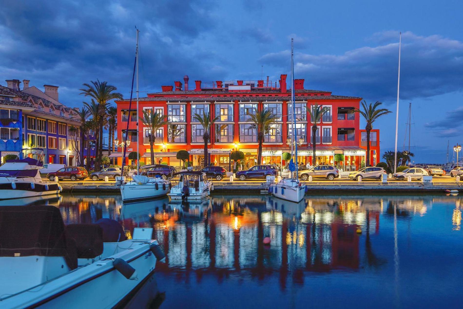 Hotel Mim Sotogrande Club Maritimo Extérieur photo
